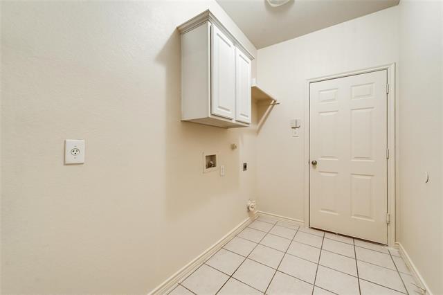 Building Photo - 9248 Park Garden Dr