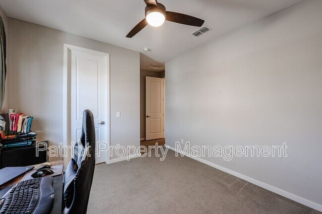 Building Photo - 4593 Bush Bean Way