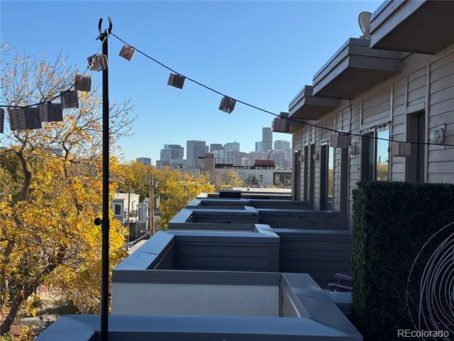 Building Photo - 2124 Decatur St