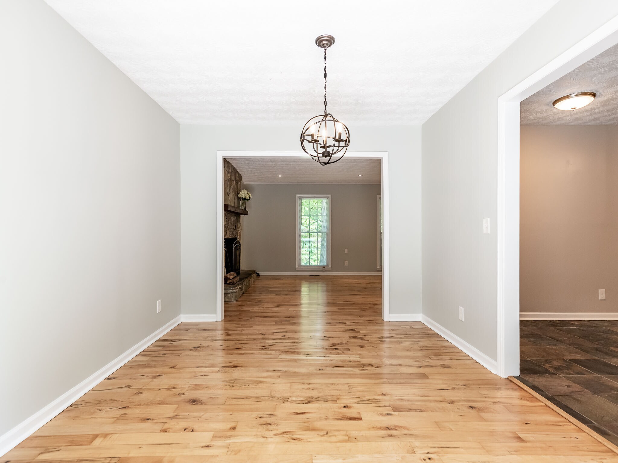Building Photo - 4133 Thornwall Dr