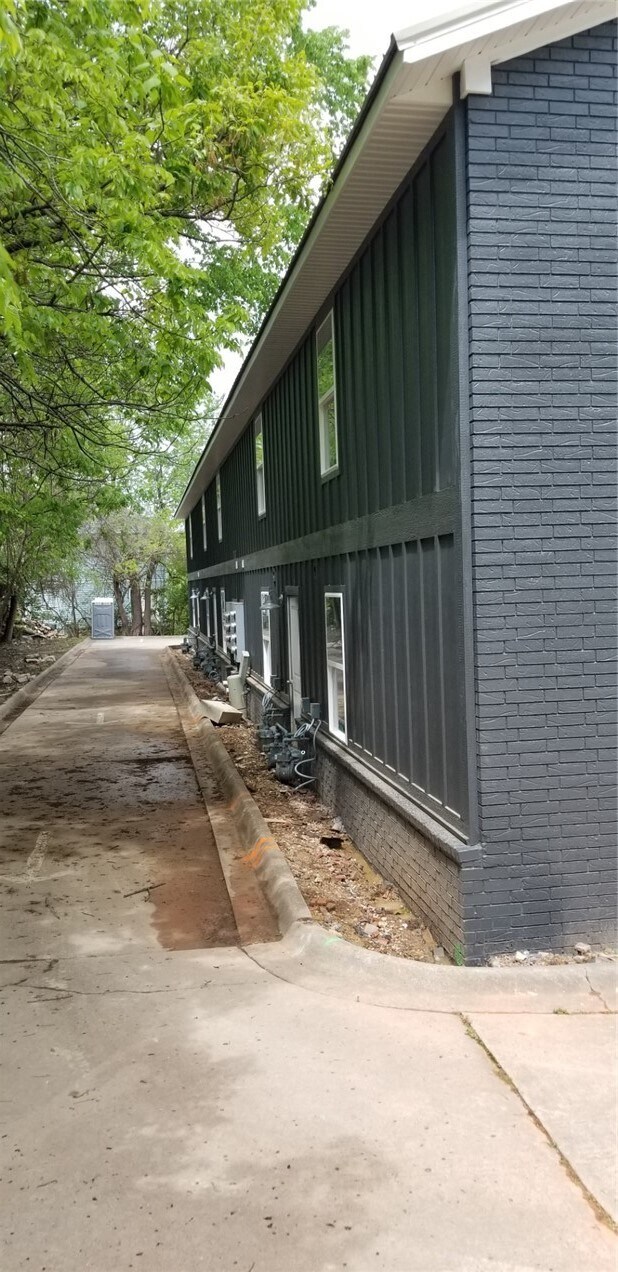 Building Photo - 662 Taylor St