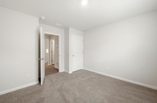 Building Photo - 4516 East Coast Ln