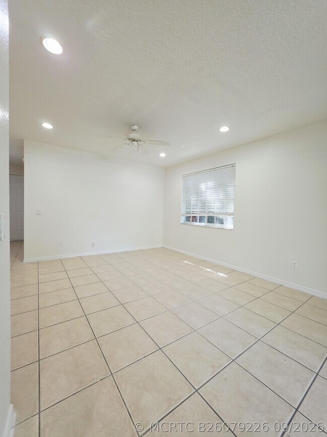 Building Photo - 6282 S Military Trl