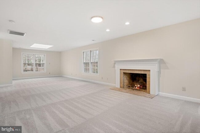 Building Photo - 13620 Canal Vista Ct