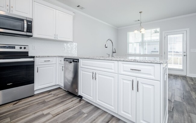 Building Photo - 5006 Anna Crk Wy