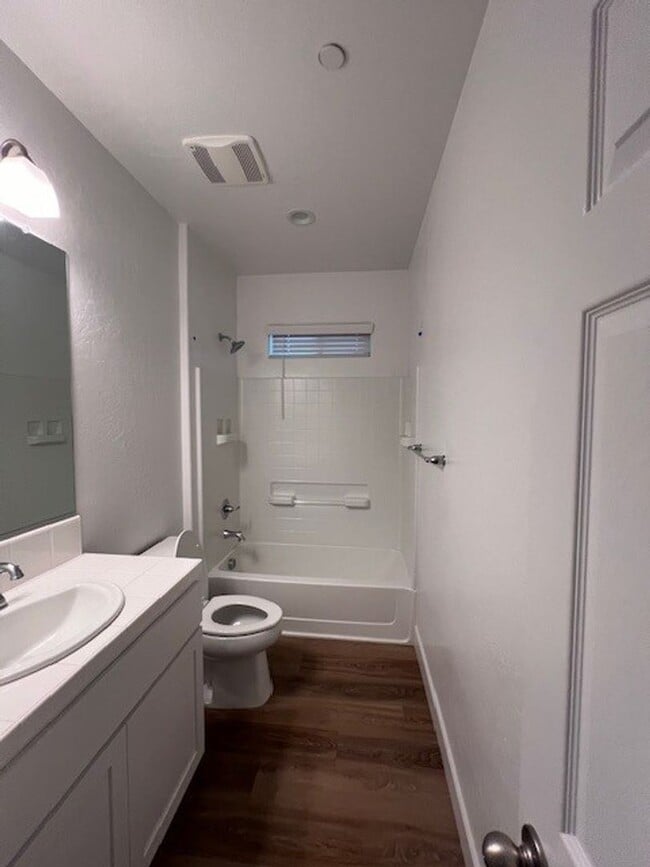 Building Photo - Coming Soon!