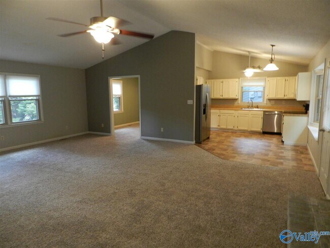 Building Photo - 118 Wingfield Dr