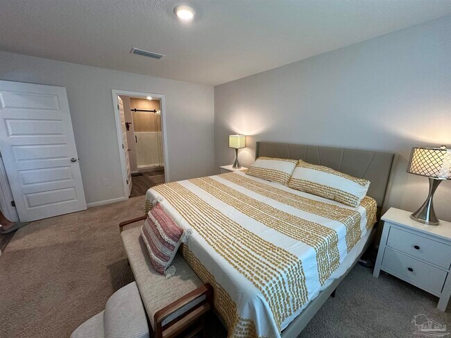 Building Photo - 4014 Whitetail Ln