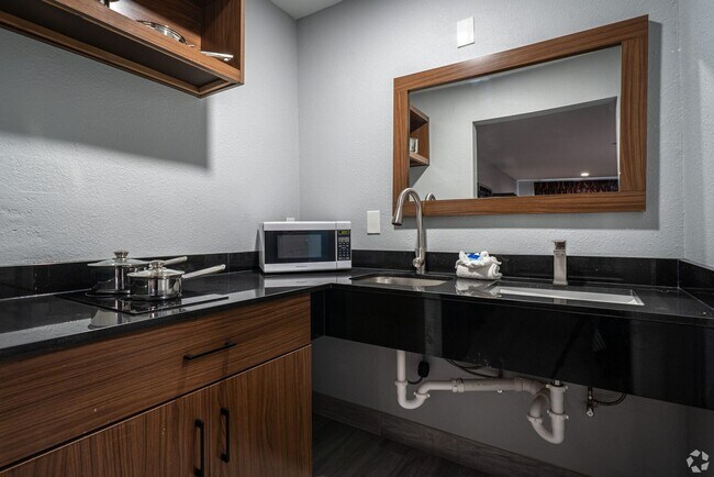 Interior Photo - The Studios At Channelview