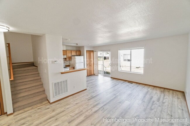Primary Photo - 1409 E Gilbert Ave