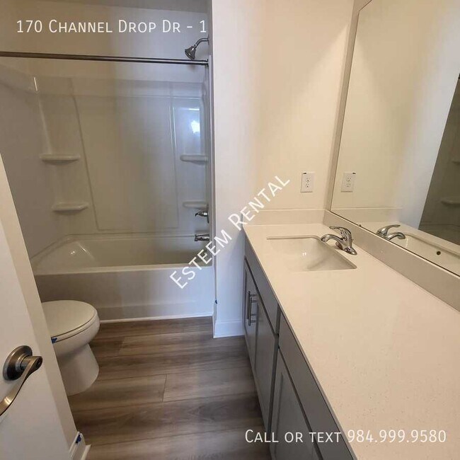 Building Photo - 170 Channel Drop Dr