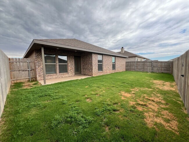 Building Photo - Spacious 3/2 located in Lubbock-Cooper ISD in Bell Farms- AVAILABLE NOW!