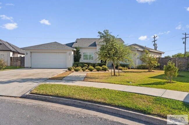Building Photo - 32 Stone Oak Dr