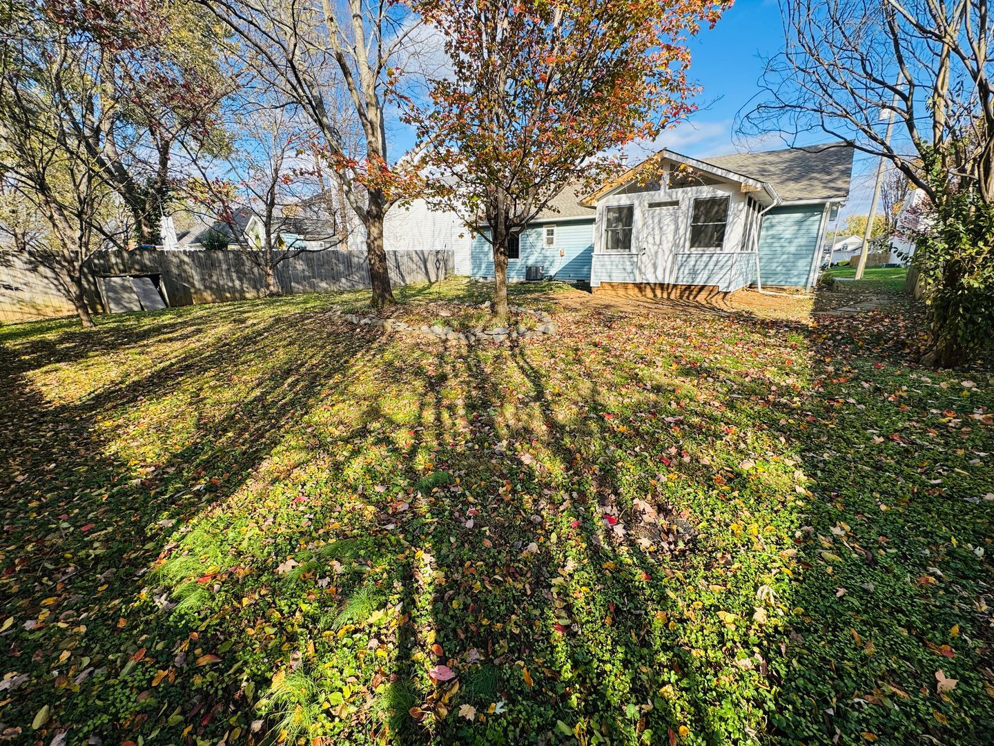 Building Photo - 4300 Brackenwood Dr