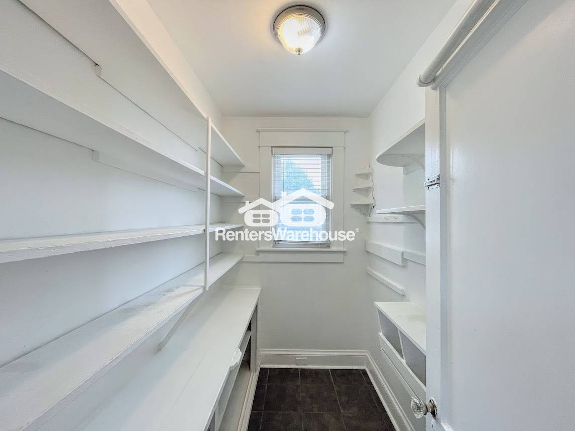 Building Photo - 3641 Nottaway St