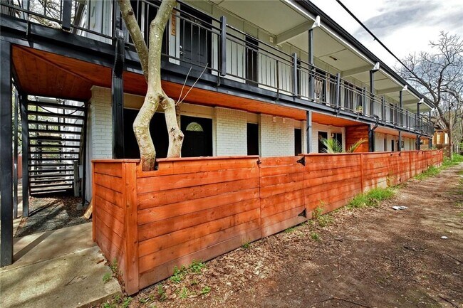 Building Photo - 4111 Avenue A