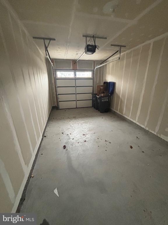 Building Photo - 43396 Farringdon Sq