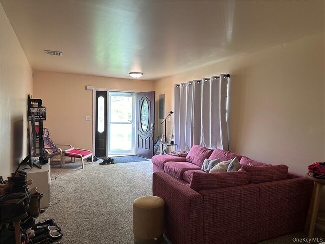 Building Photo - 372 Angelo Dr