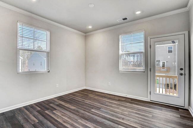 Building Photo - BRAND NEW TOWNHOME Available now, Depot 49...