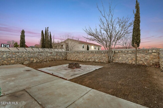 Building Photo - 3424 Tierra Cobre Dr