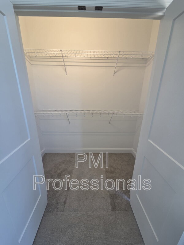 Building Photo - 1345 Rebecca Johns Dr