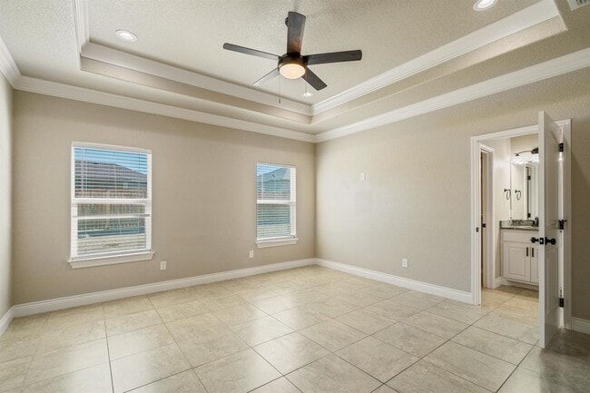 Building Photo - 122 Little Bighorn Trl