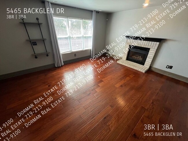 Building Photo - 5465 Backglen Dr