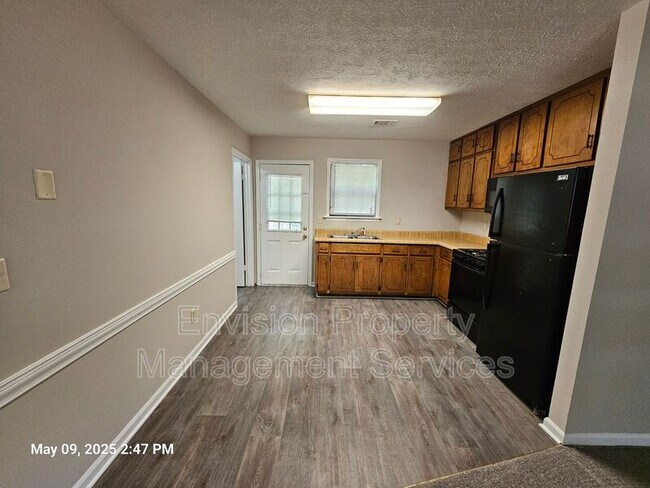 Building Photo - 111 Jay Ln