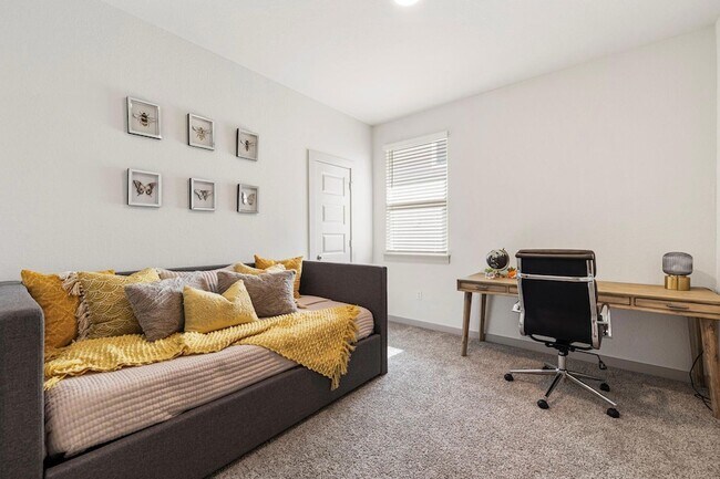 Building Photo - 201 Merrick Rd