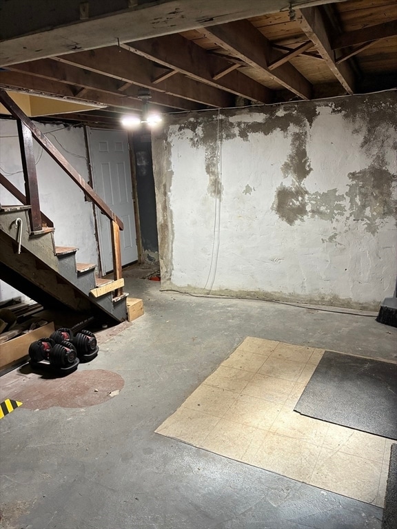 Building Photo - 77 Maryknoll St