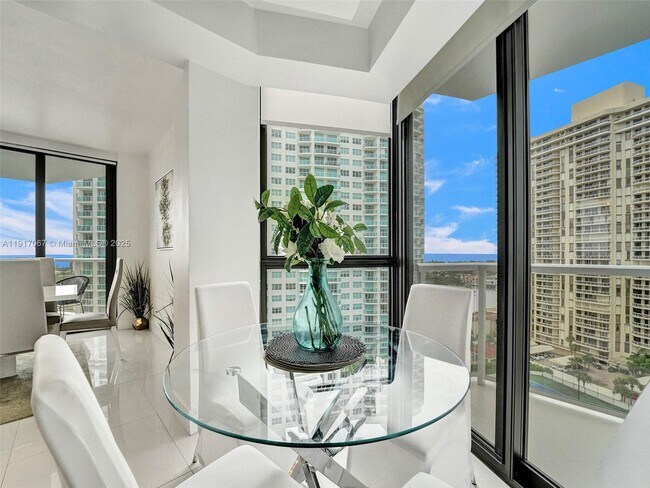 Building Photo - 20281 E Country Club Dr