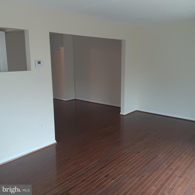 Building Photo - 14914 Belle Ami Dr