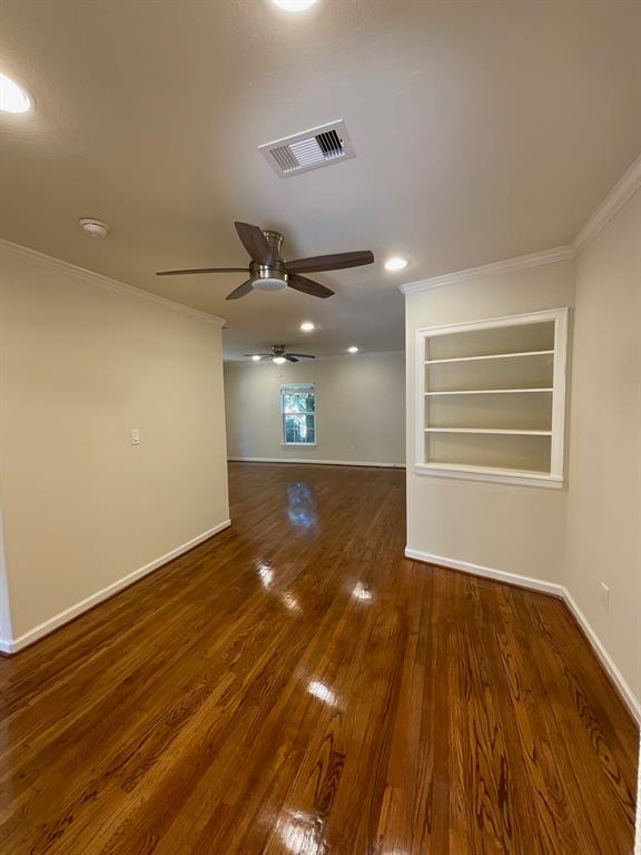 Building Photo - 2511 Shakespeare St