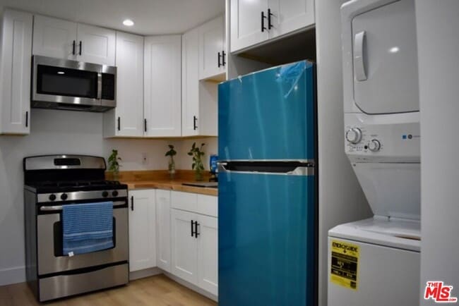 Building Photo - 3619 S Gramercy Pl