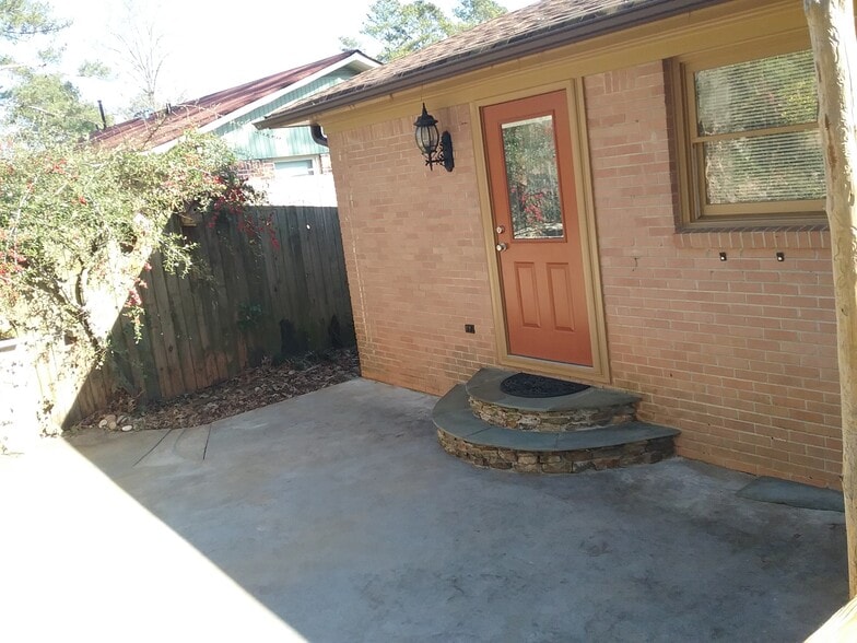 Private door off of master bedroom - 701 Rosalyn Dr