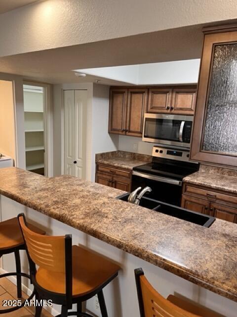 Building Photo - 7777 E Main St