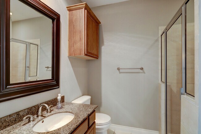 Bathroom 2 - 3542 Cline St