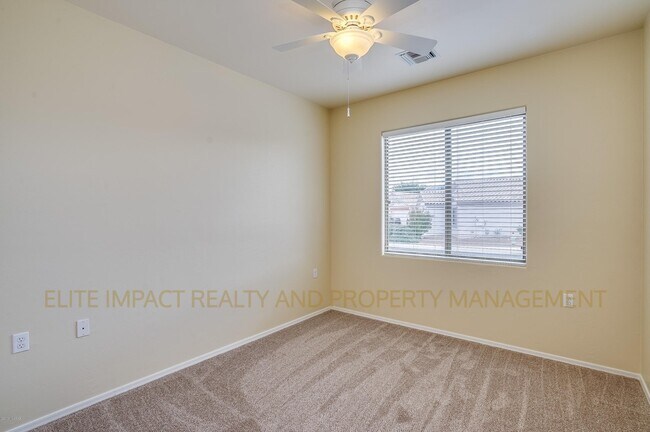 Building Photo - 316 W Sunrise Vista Dr