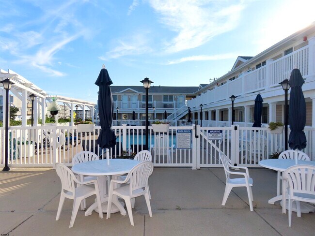 Building Photo - 107 E Brigantine Ave