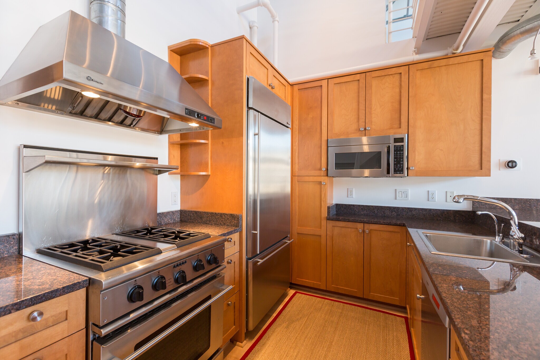 Building Photo - 2328 Champlain St NW