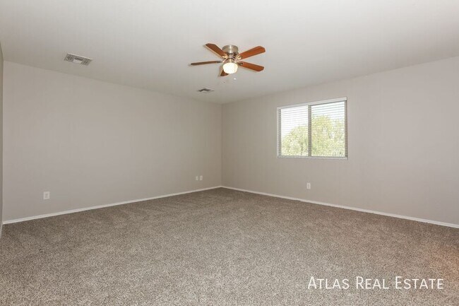 Building Photo - 12176 W Chase Ln
