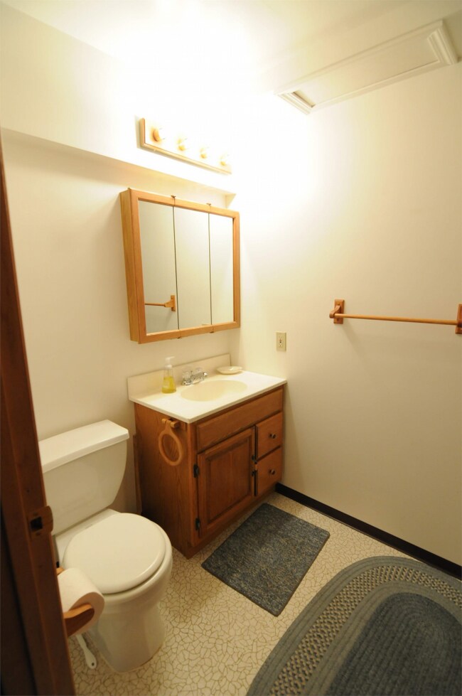 Building Photo - 3 bedroom in Renton WA 98059