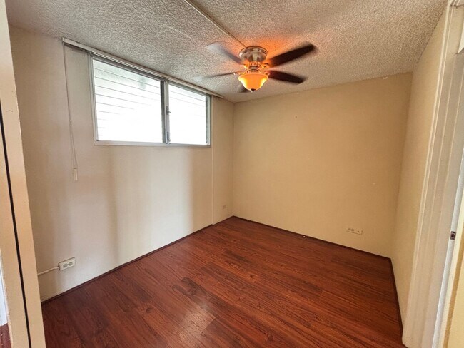 Building Photo - 1676 Ala Moana Blvd