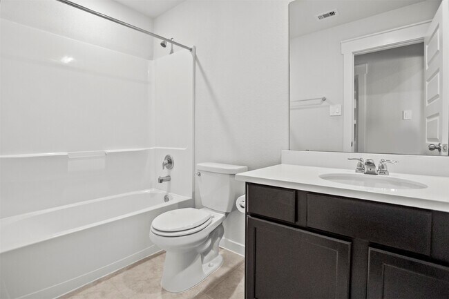 Building Photo - 30290 Kingston Heath Dr
