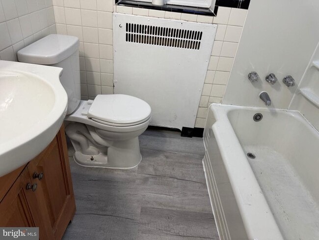 Building Photo - 314 Copley Rd