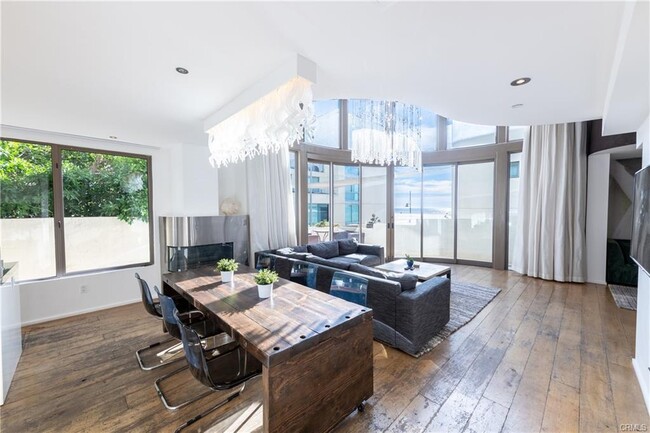 Building Photo - 11 Marine Terrace