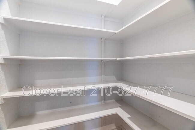 Building Photo - 10326 Rosalina Lp