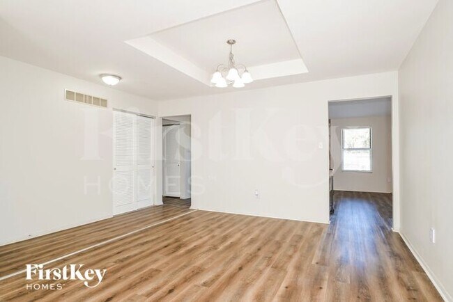 Building Photo - 1851 Smizer Mill Rd