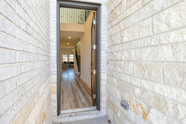 Building Photo - 17703 Rosette Grass Dr