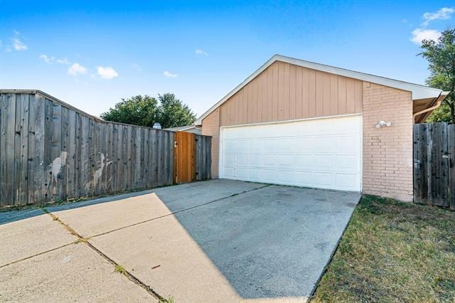 Building Photo - 6816 Curry Dr